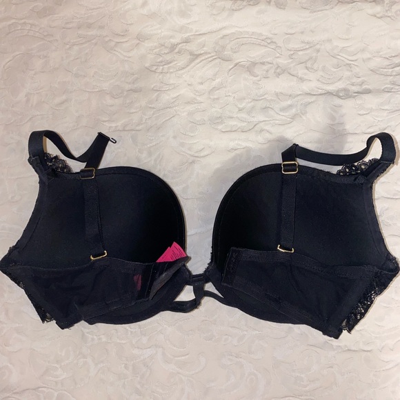 Black Padded Bra - Picture 2 of 4